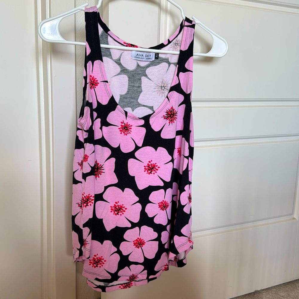 Ava Sky Top